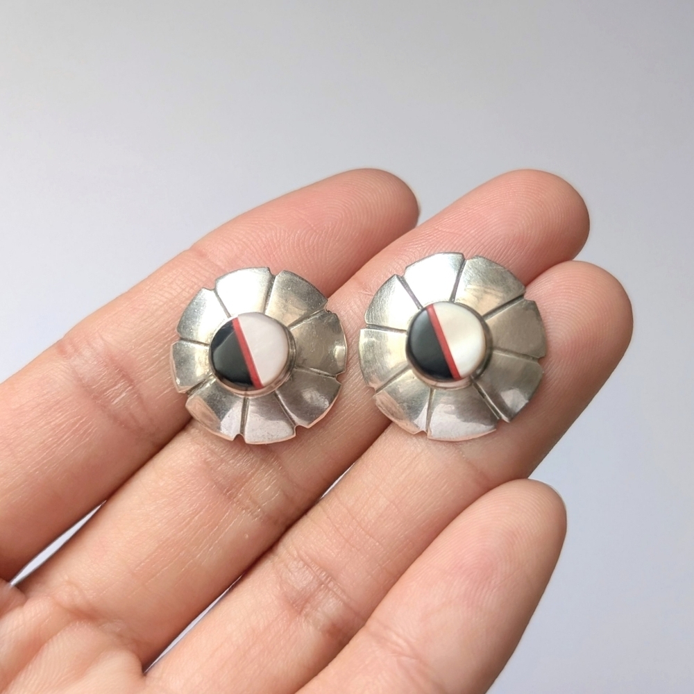 Vintage Earrings Sterling Silver Native American Navajo Inlay Studs Concho